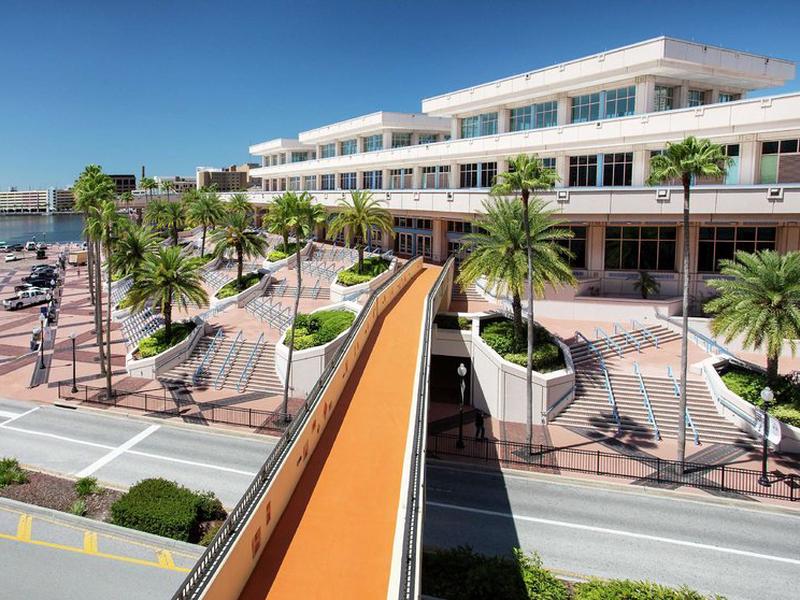 373B8718B9A0B5ABBA4C57E370DB637F