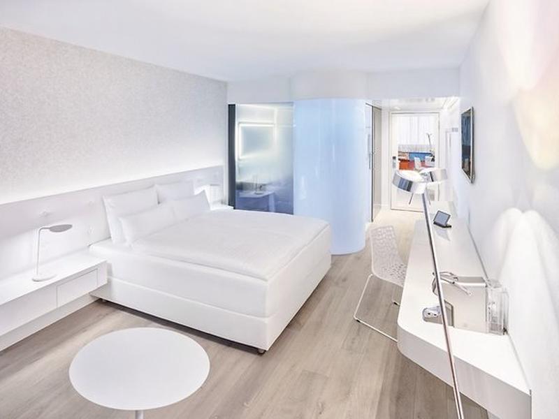 48E50DF3AFFA48EC7C87044A68A4DB85