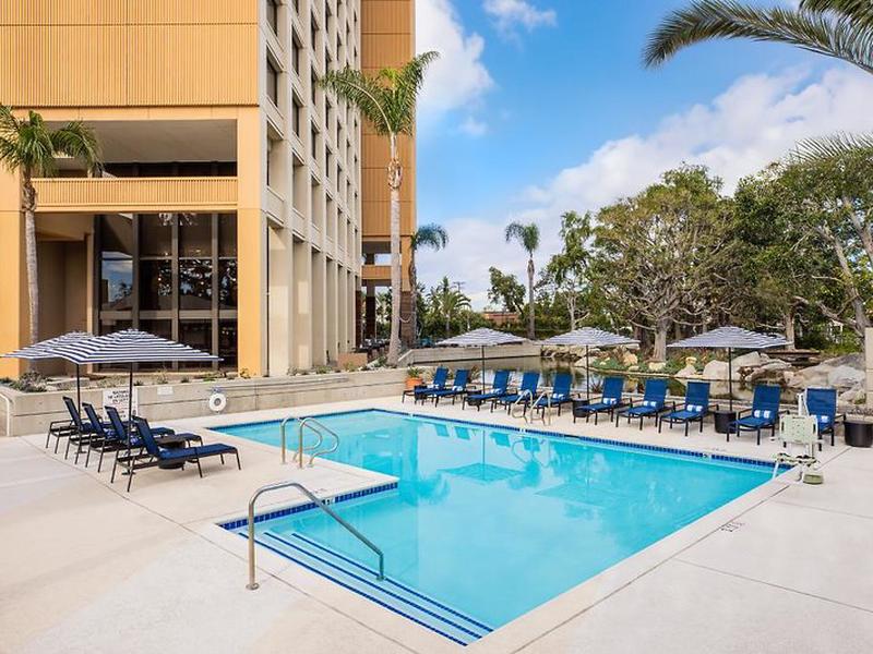 897D9656A09A9E50E0C5E6F0AB35E8F3