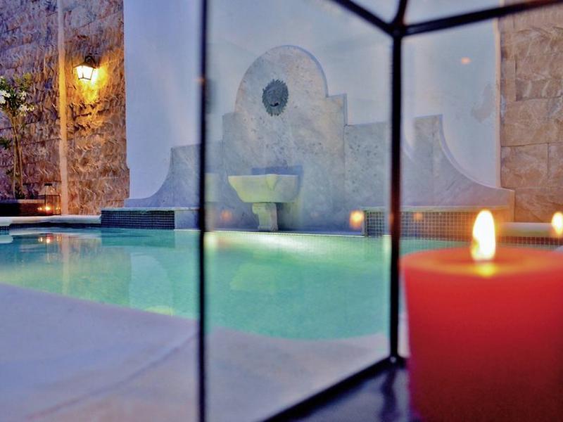 89D2457C1519DD12955D555E3C00D444