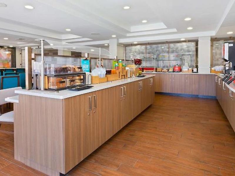 819C1104DD43CBAD68844C8F64E0635A