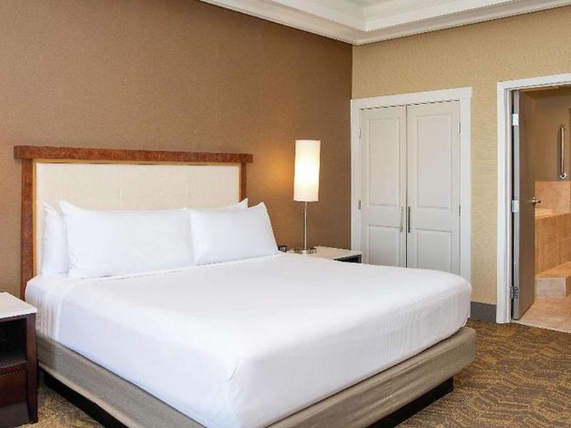 8ACBAA684908E48D6260F7CFAD0B9CBC