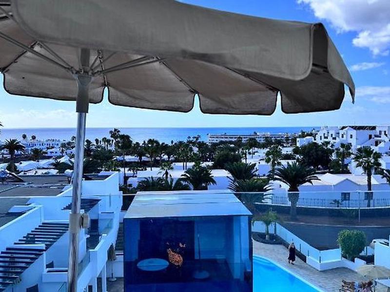 108093EEE6B861B80DB9495650999DD6