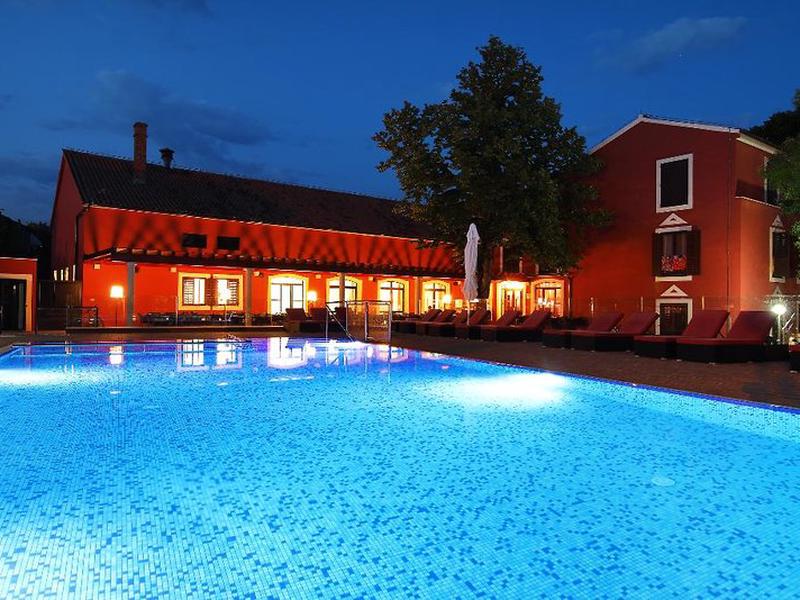 04EFBD67B1B7F9B2240CBC226642AF0D