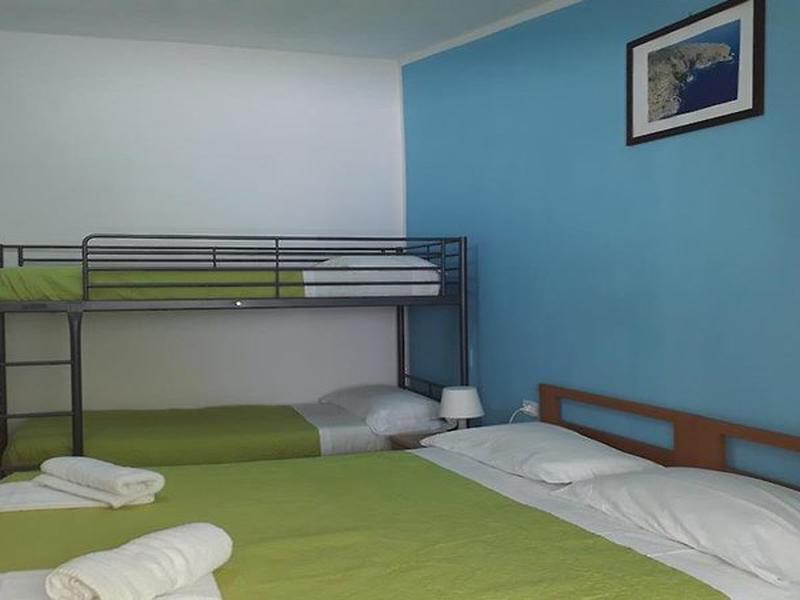 E763B7BF7F50B56FD467AEB2AAE74CA7