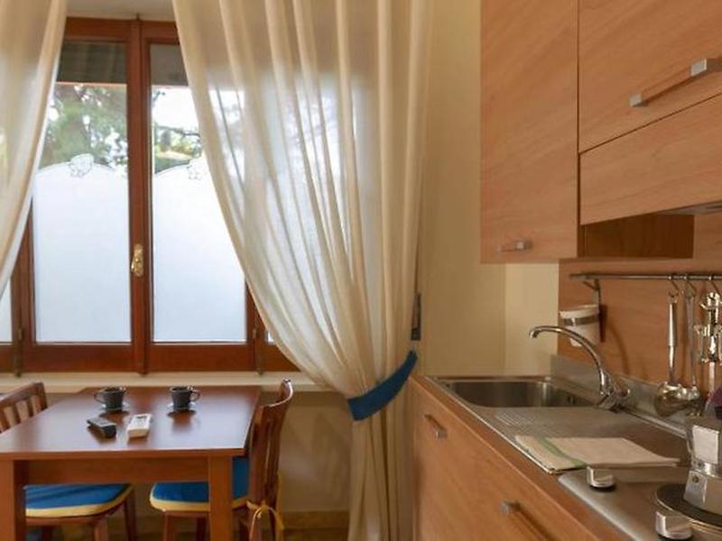 C264C483FABC81119139850679338D44