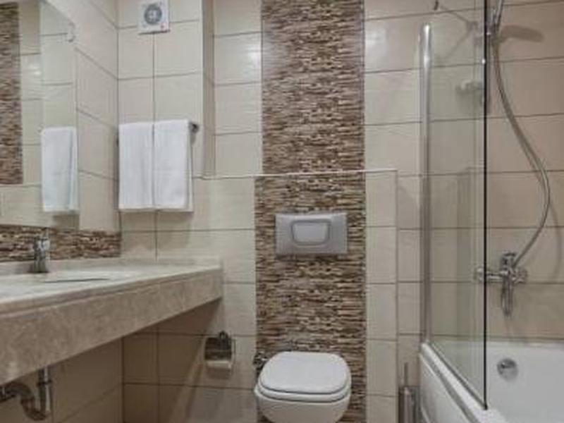 0C55816F8DBA458443C5A0AE45798F99