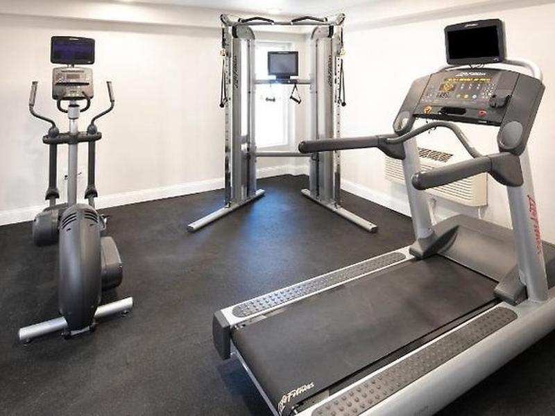 EEF420888BDB57D578D5CE200C3F4A58