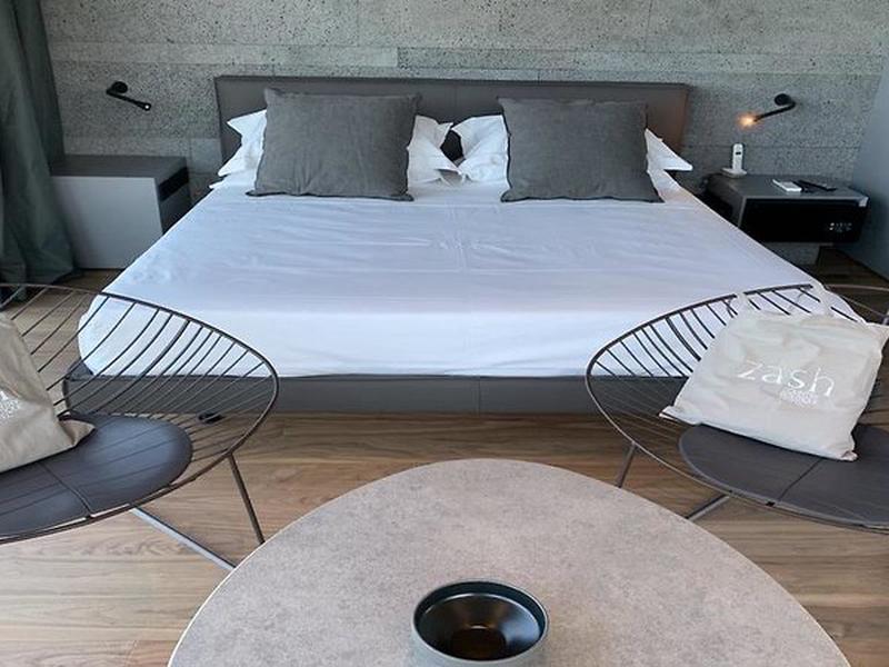 99042FABF62822E10B7B1D0280F74C64