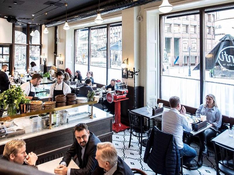 7699EBFFDA31387F5CBE5BE3C8A41B46