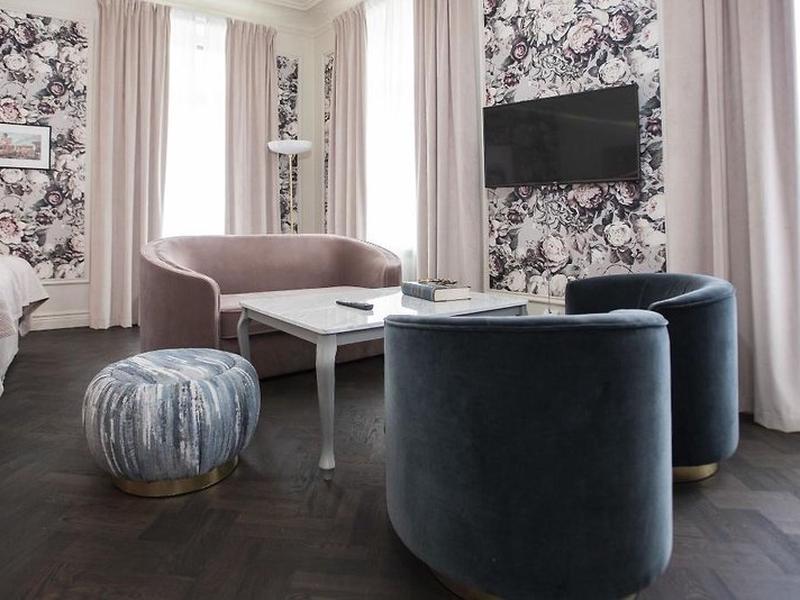 461D4DB2C42AE0724CA7803B3BD98AF9