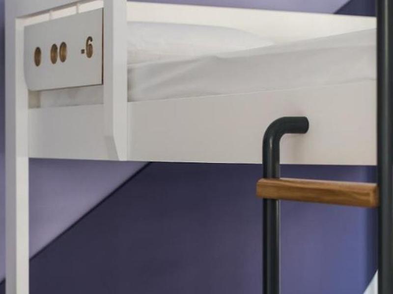 CFD20E6CB068B579CC35A1212F4C7037