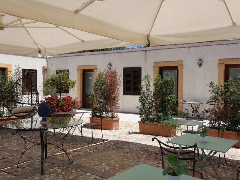 F0AE5B96C81DB9D879F46BBDCF078AAF