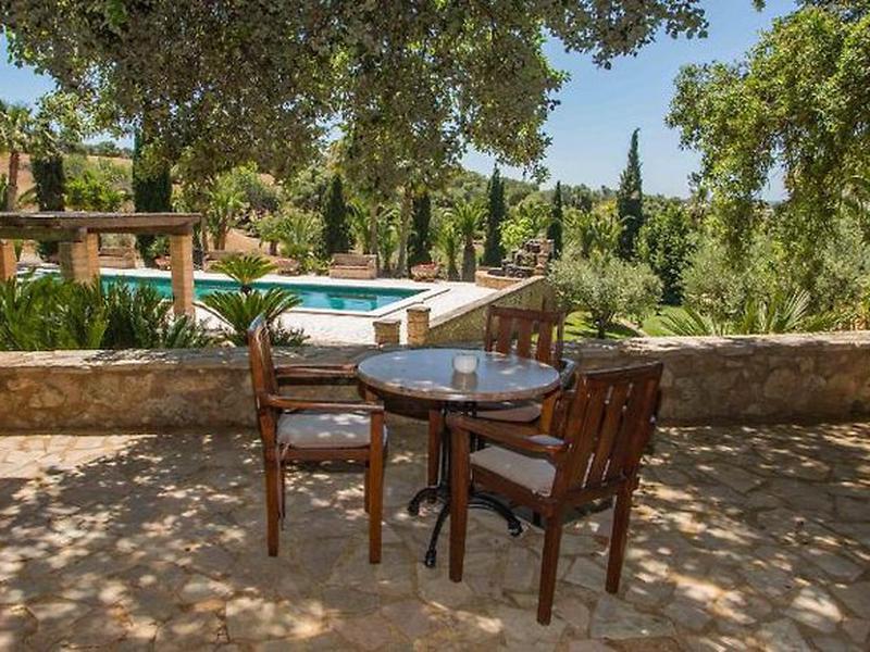 E2D1FCCFB5BDD9D5F9509DA2F4FBD5CA