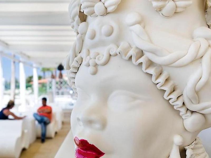 82B0FD8B5C8B111E2C30465E9C04BF9C