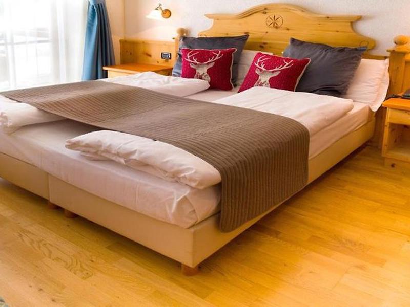 2359AFD5380CA54EE3281D8104D2B89D