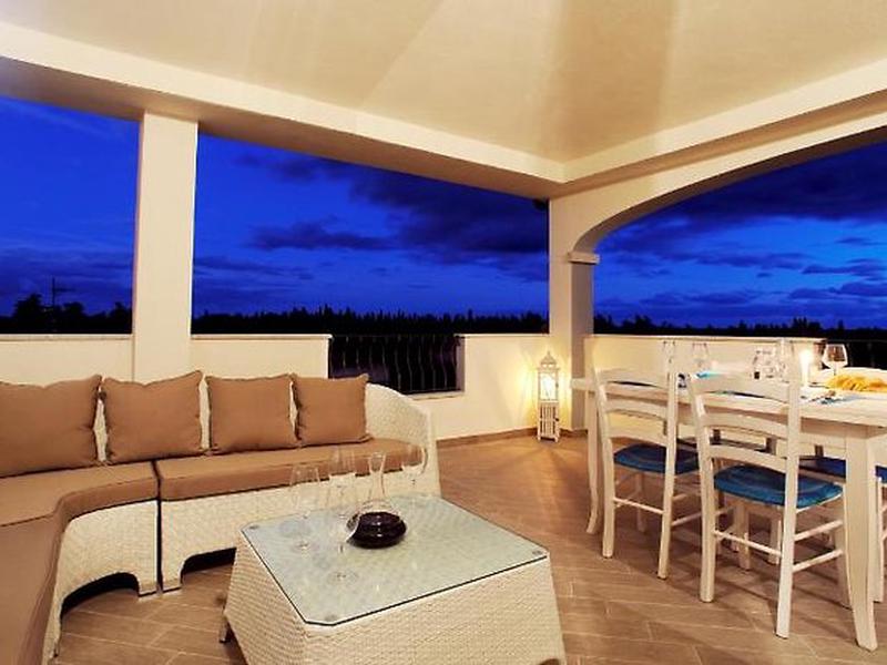 52BCC64B62C0DFF93E3AA239708FF21D