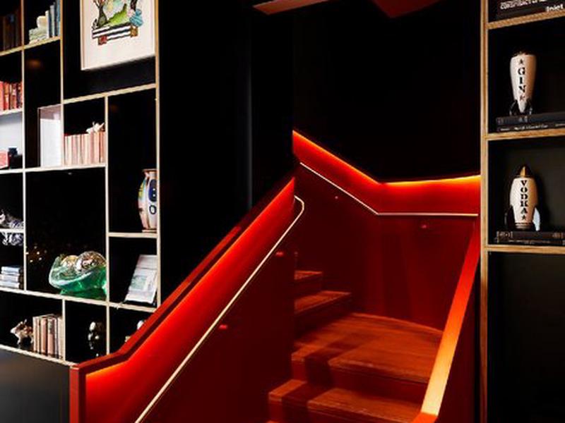 59A5CE6D053A9F39AB19D9566389161E