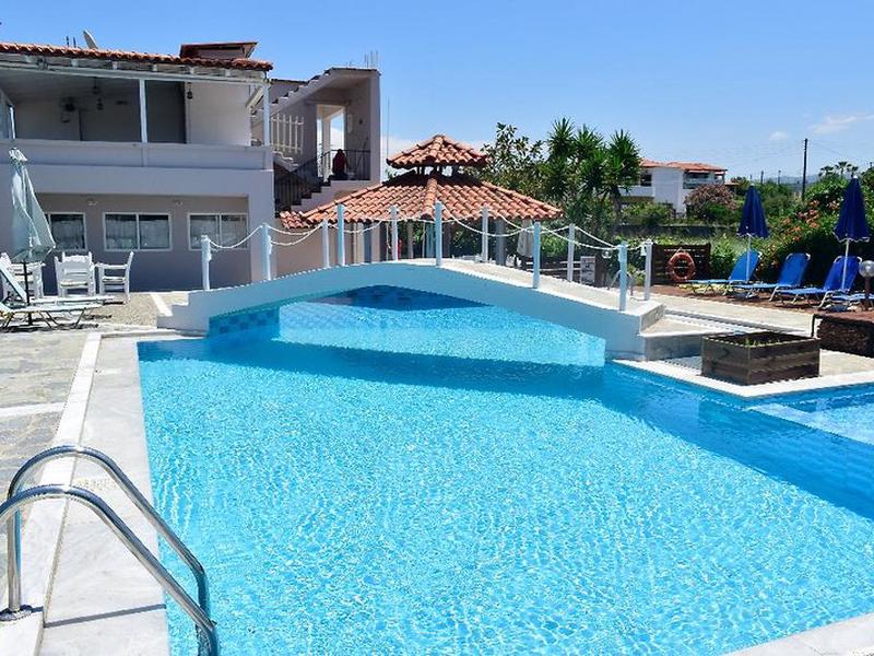 A1C6EBB8BDC58FB0C0C7208E75650C40