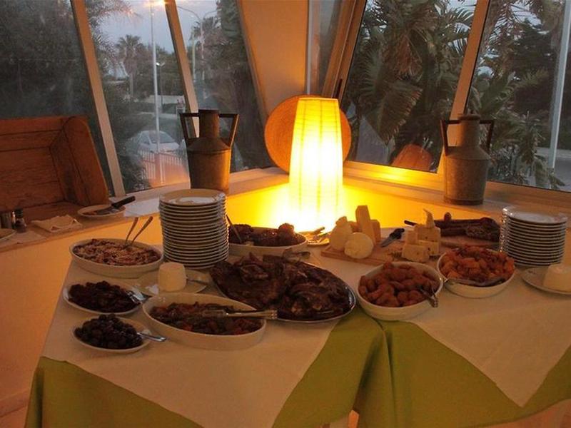 13E2822BE8D8225250A3DAEEBDB56576