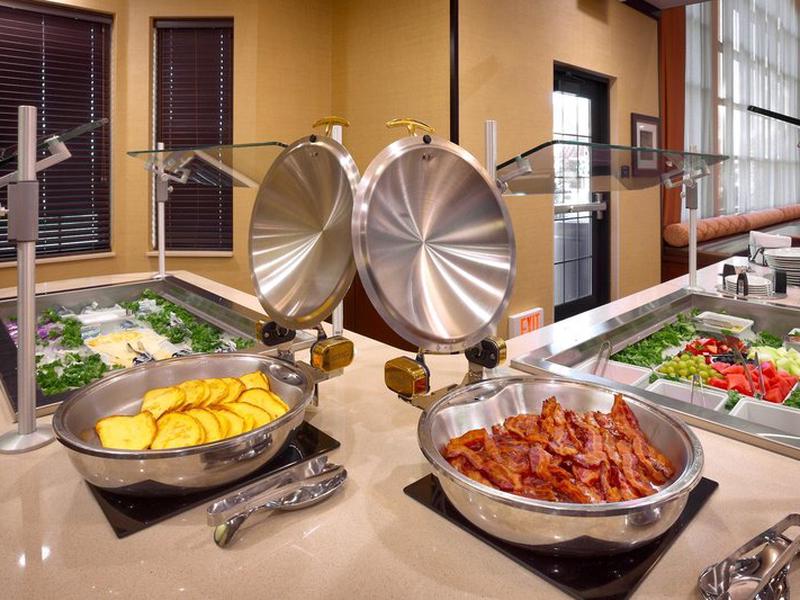 CA0F0D2EAD8E4D8D59CB374EF3C9D15D