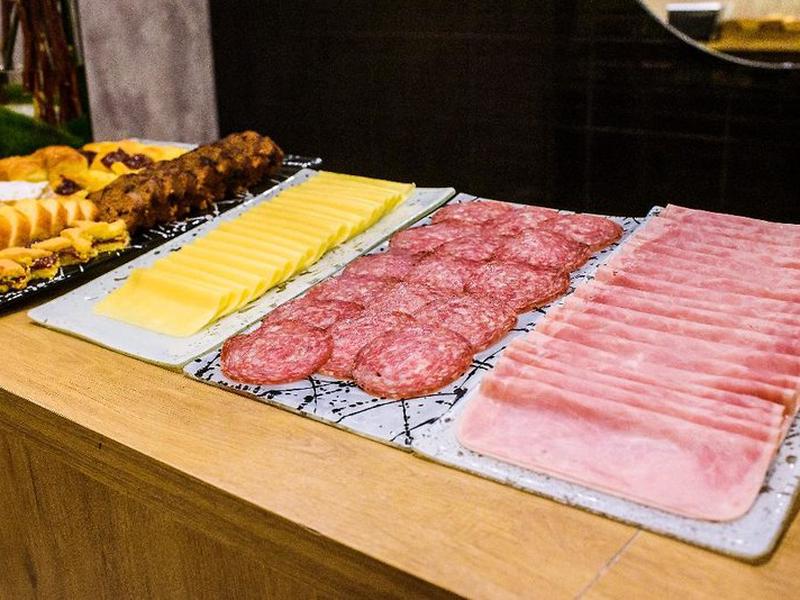 97249C69945A09F65223E4B2BD80F5BC