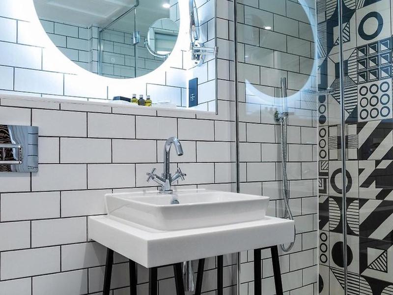 7F2F6A6116FF742D1F1C9C8F71D4CECC