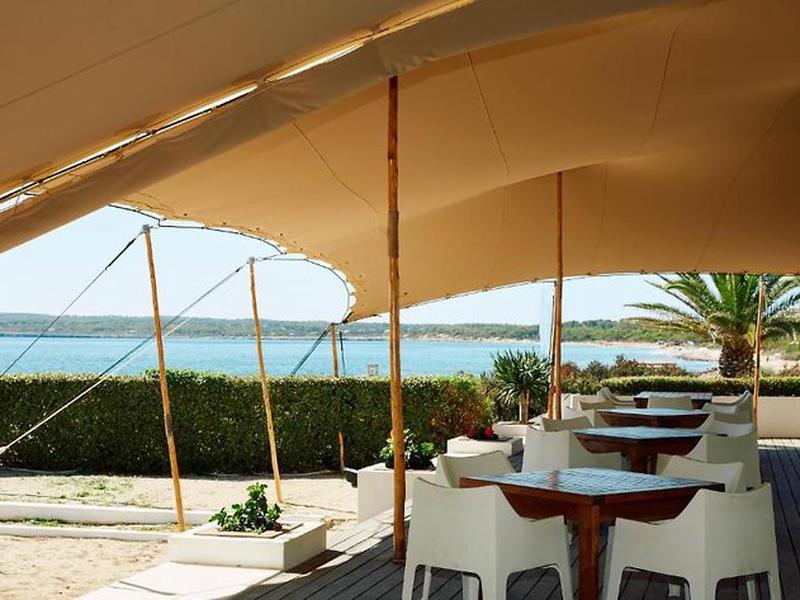 AF9C9BDA1FE7A8BAFCC0B18E8207DE23