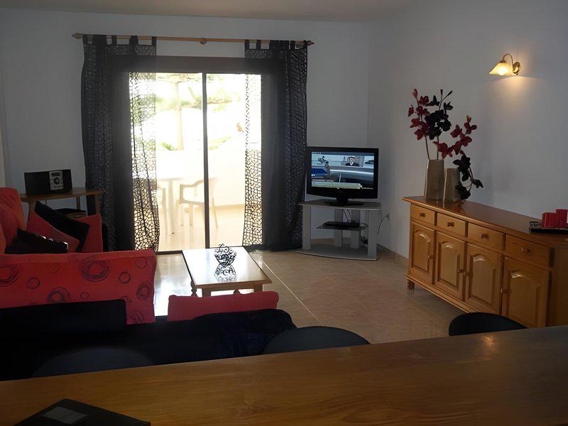 35622936AABD2F9CC85CCF3AFC28672C