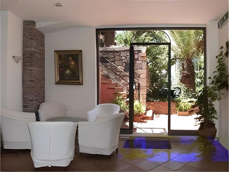 B14248F2FB4318F5408222987F11F3EF