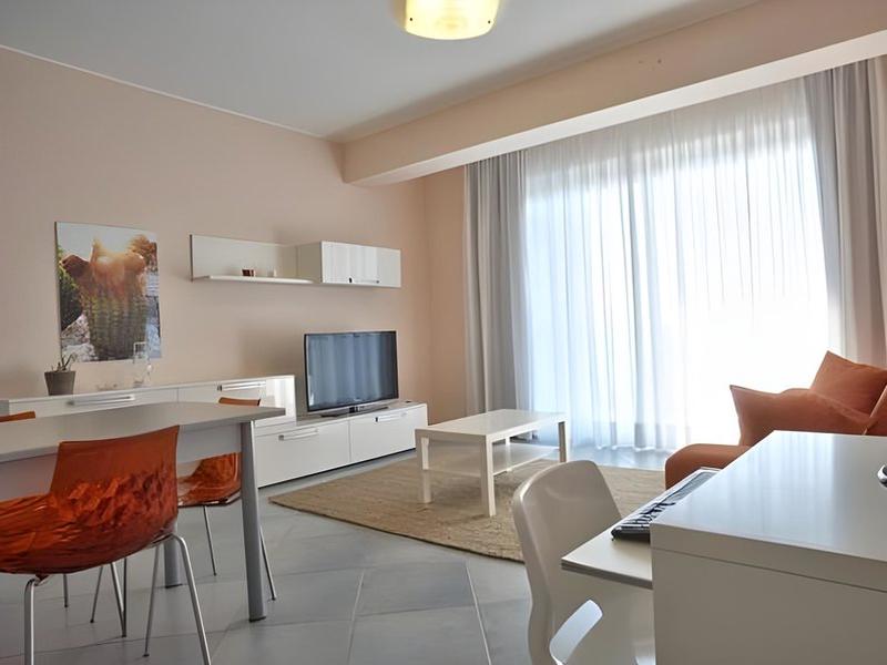 60EA780861814818A2670FC177DE0EB6