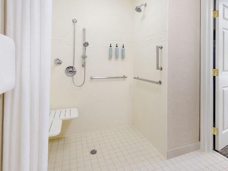 B6FE91D539451E38DAB7F47AA7298E69