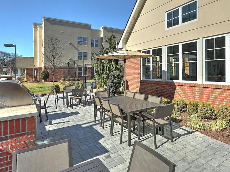 E308B4DB38D46F8C3D5DBF8FC08EC58F