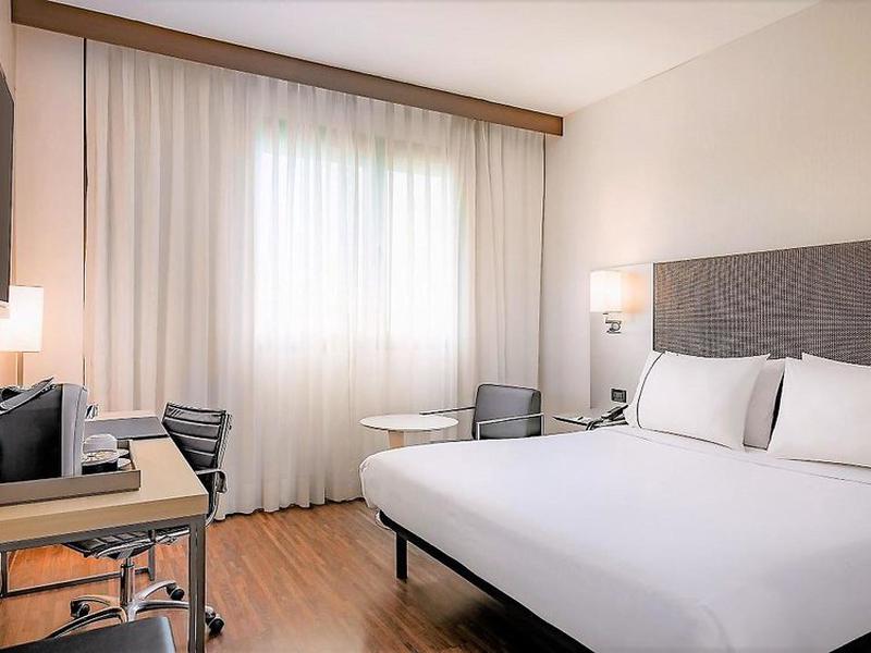 56FAC33E4F8C88DBBADA6E88EE82F5AF