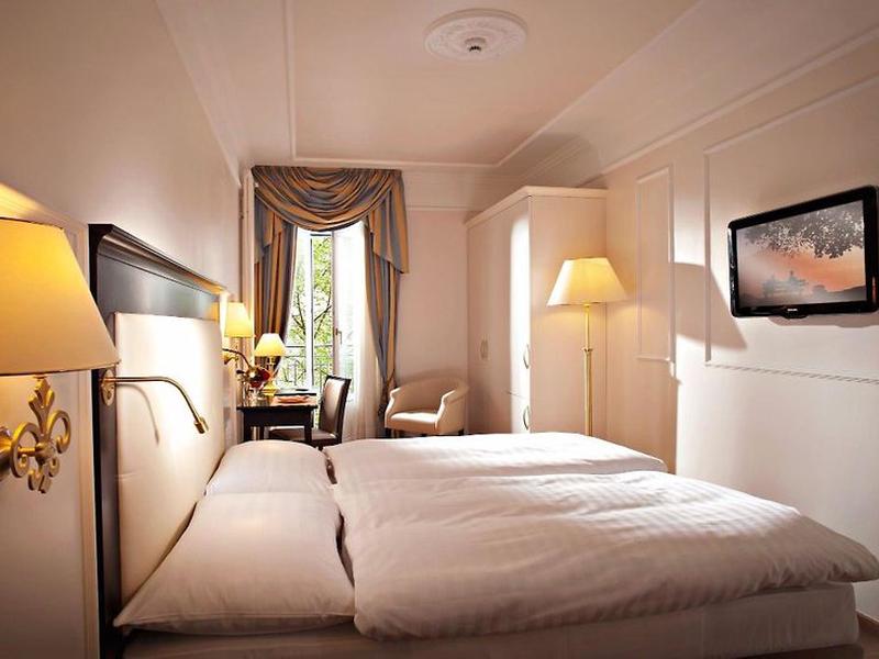 0BC941F255967052AA39C4318ACC833C