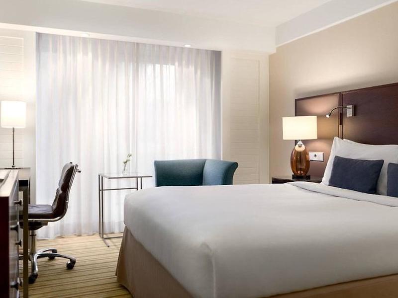 B7841E09E064FFA08FB49E6A6A020FE7