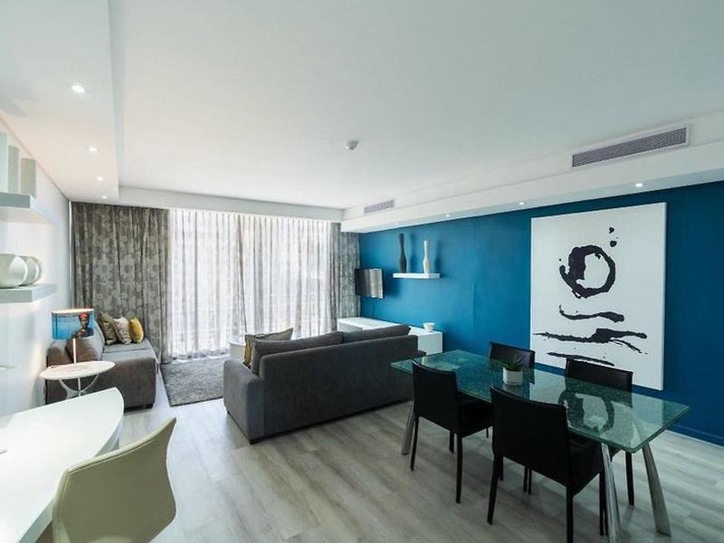 2F819C6FAEDCED5E38D17C6EEEEAB7FC