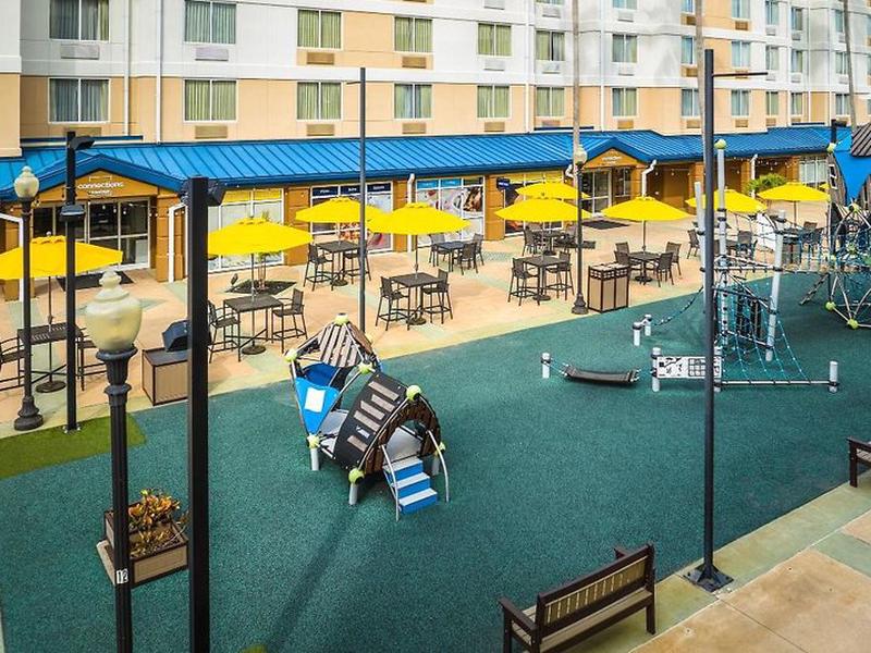 9BFAD2EEB768BB552F19A8136CC217A6