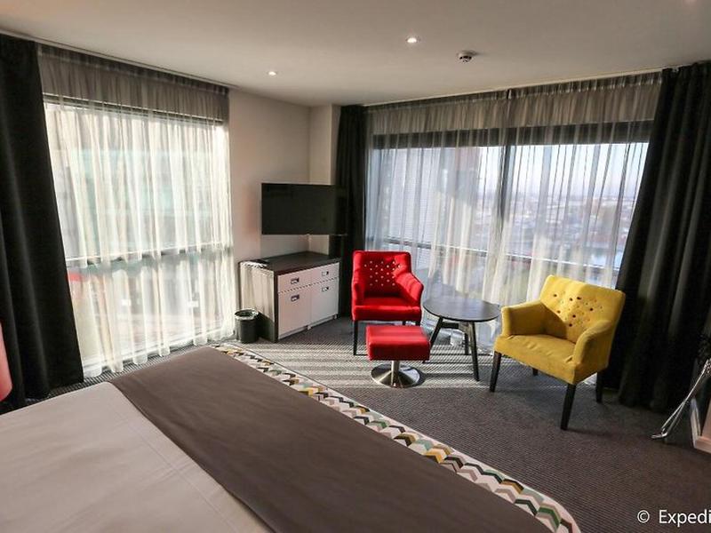 4F024989B90FB20C356B92B9E958AD06