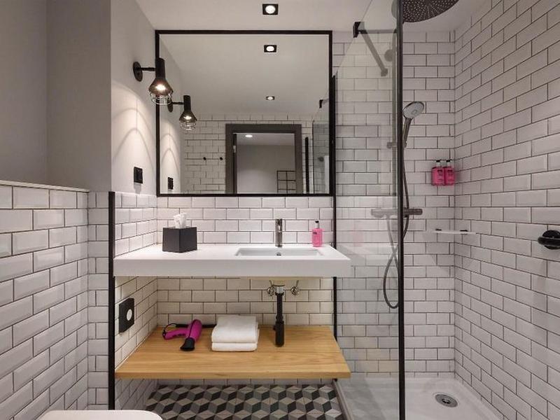 C1482F31125D7C2AFD0EDDBFDE0EBCB4