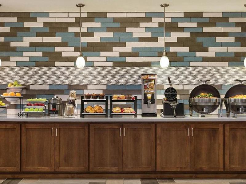 8B269E2D2B7F394A383DE813B8FC47C9