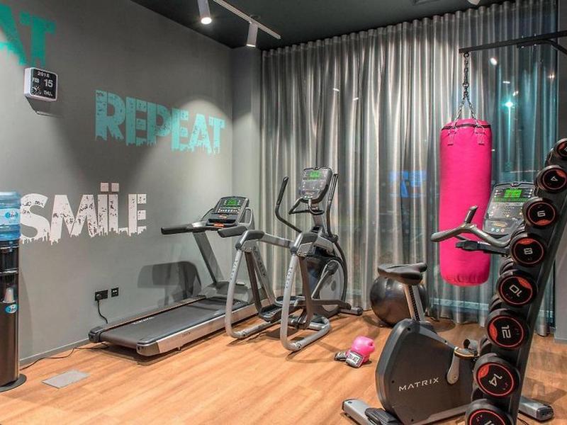 ED810C448C7CA2433F38B7EA16F4C50B