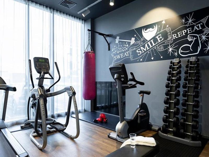 10B1FFECFD2399EAFDFDEA74AF6EB90C