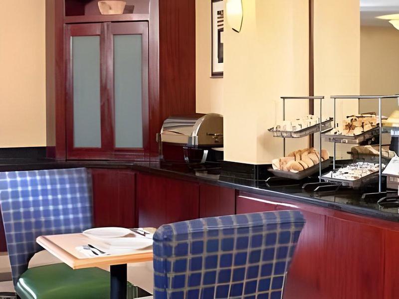 8327C93AB3ACEBC42AFDC3EEC520F653