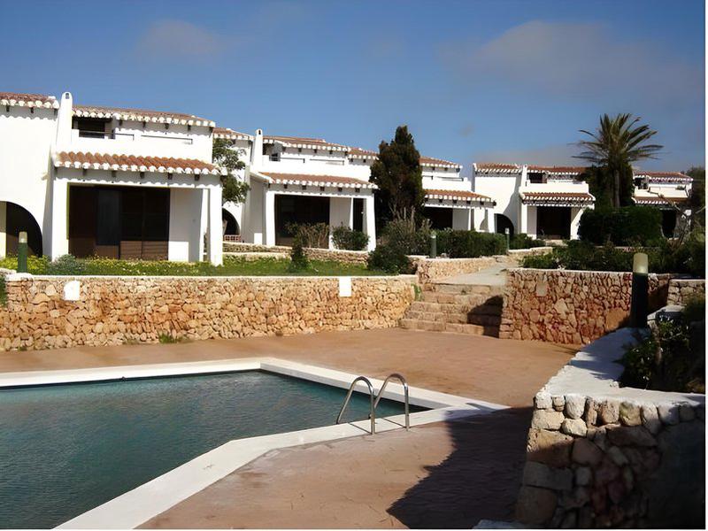 D4E72A462199333B5B0CA8D512D6FAF0