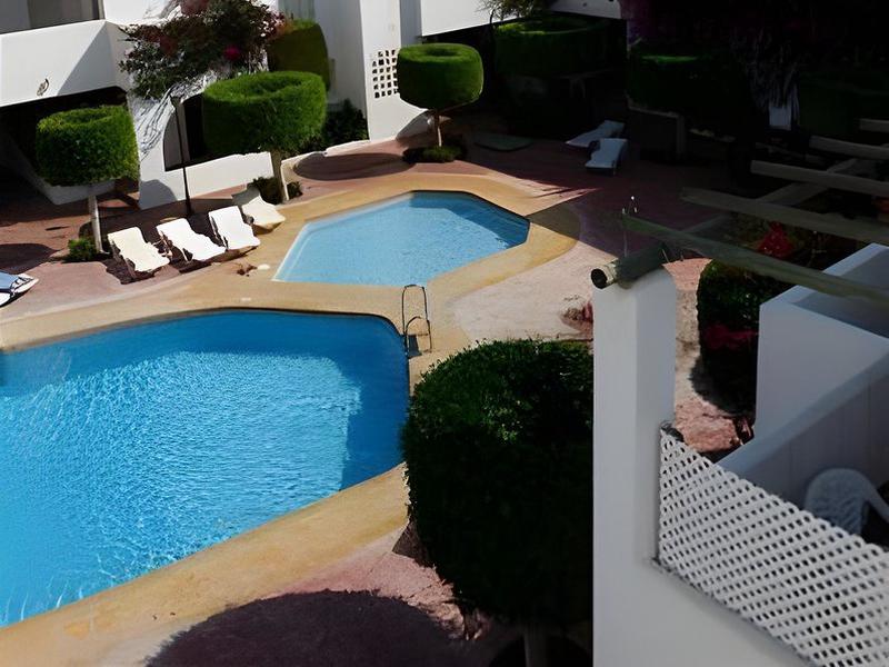 9D5979EA25641F5808F1ADAA12CB661A