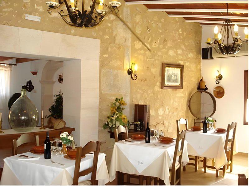 7AA20530260CA595A6C1A687F279C17A