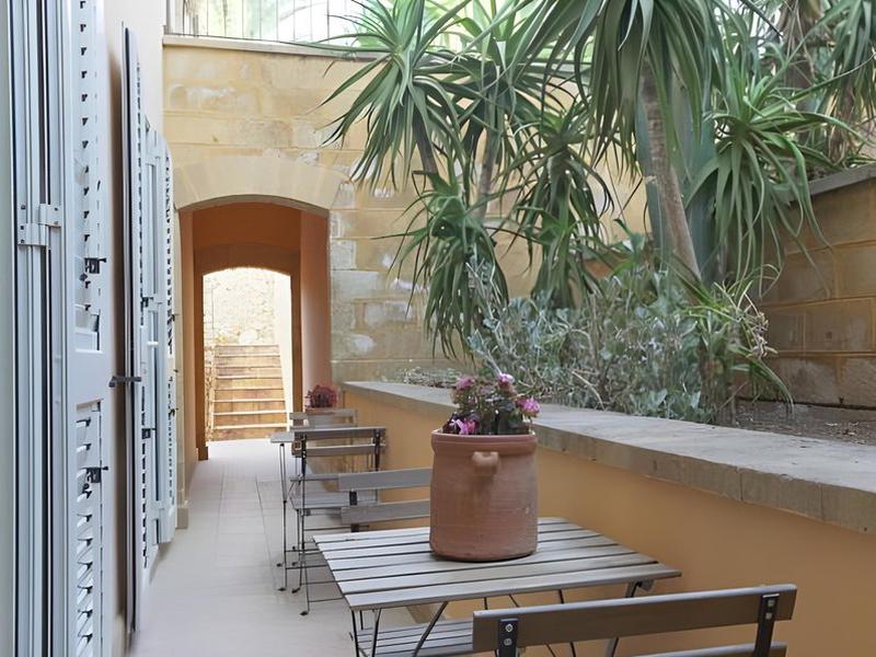 D1428DB9CF429375A08291C531D75B11