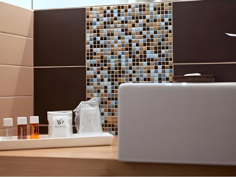 121F37145A966829BD3C5D57111B151A