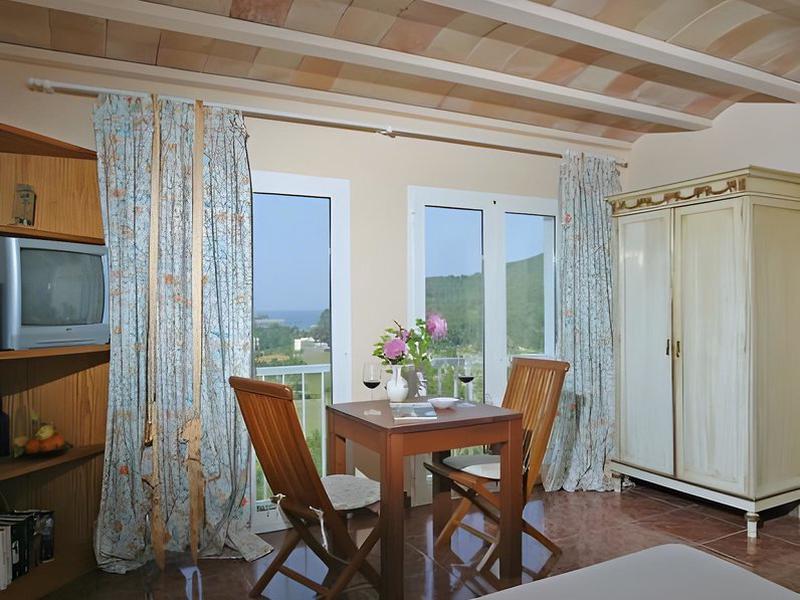 E5AC552A13E602A51555EFE417E1FF41